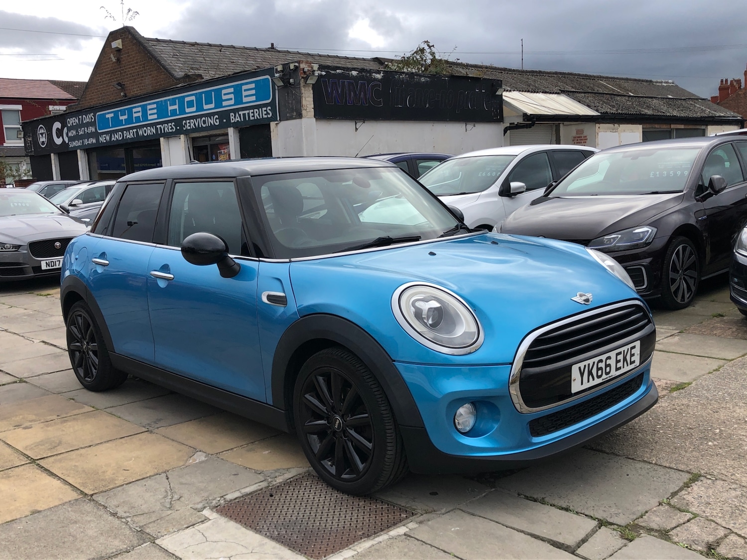 Used MINI Hatch 2016 for sale - 76103737: Photo 1