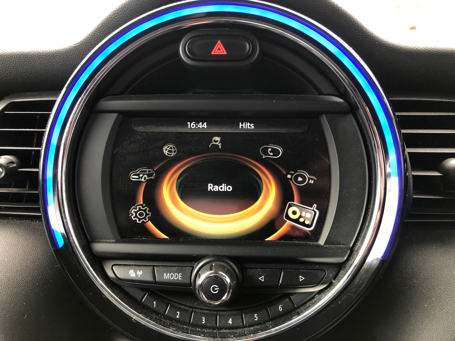 Used MINI Hatch 2016 for sale - 76103737: Photo 17