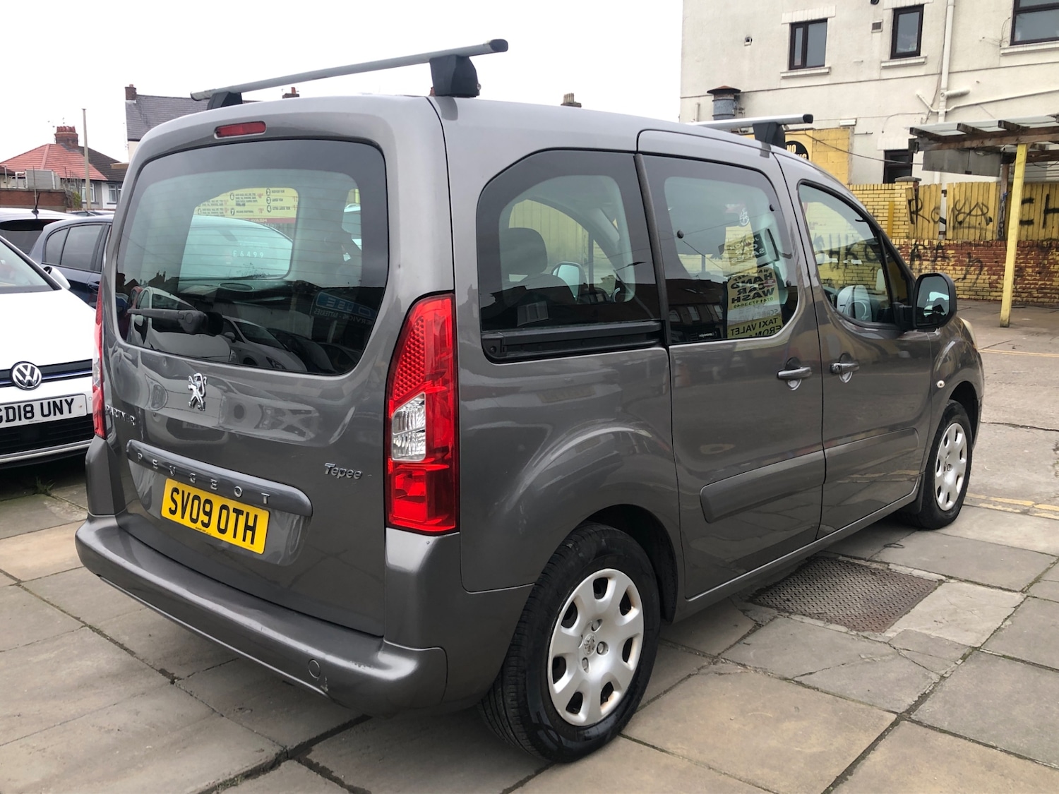 Used Peugeot Partner Tepee 2009 for sale - 77801937: Photo 11