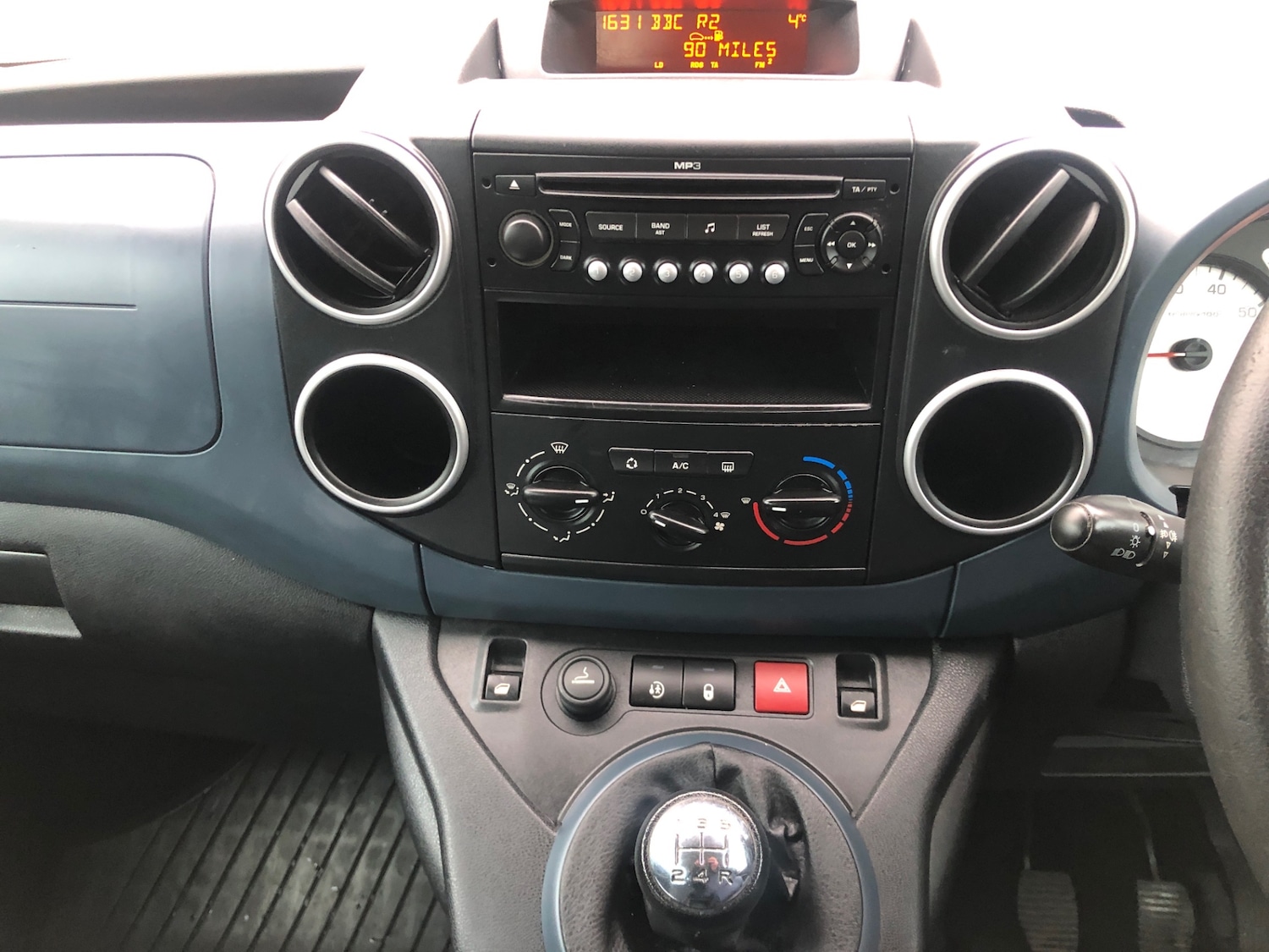 Used Peugeot Partner Tepee 2009 for sale - 77801937: Photo 18