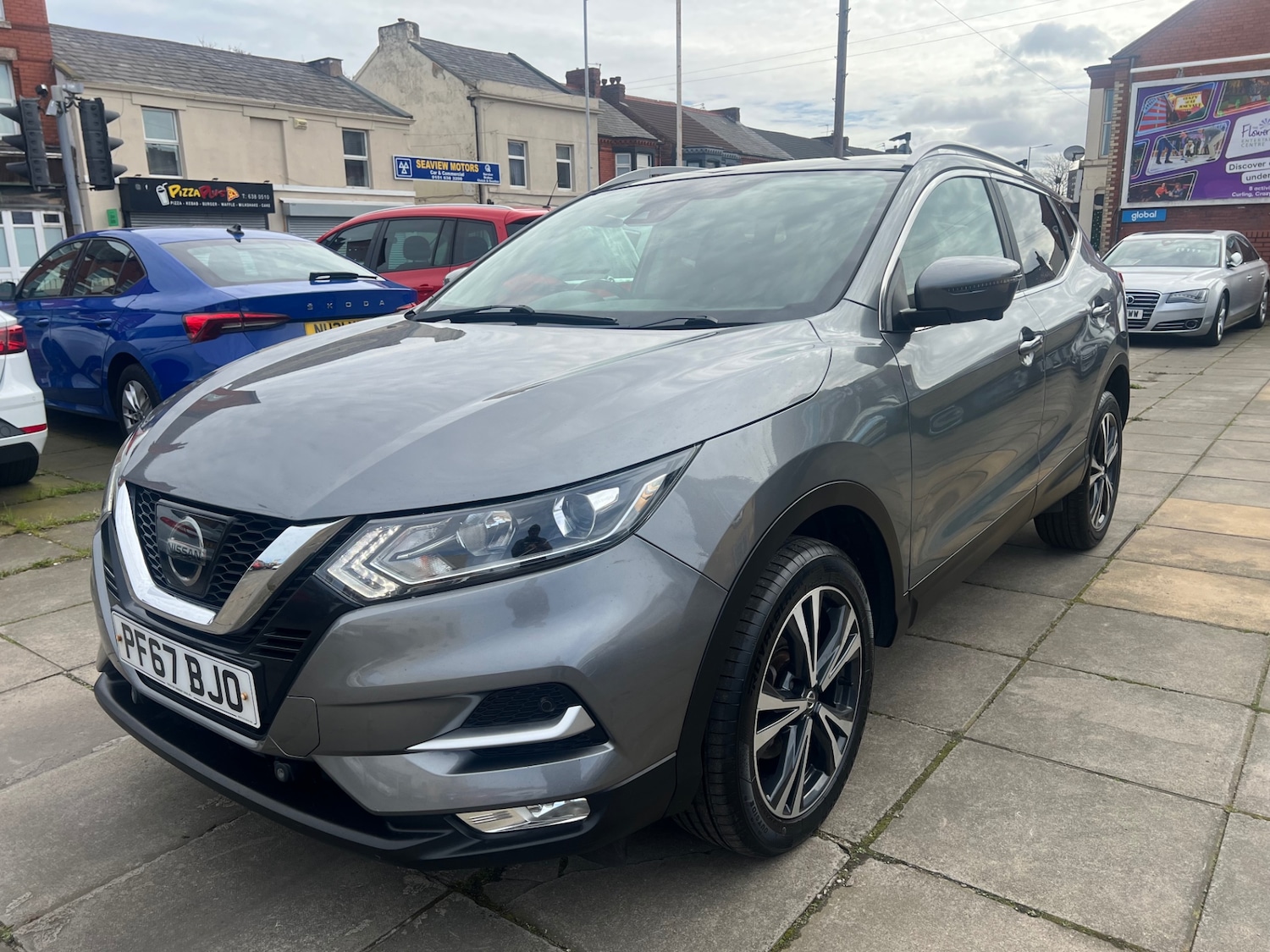 Used Nissan Qashqai 2017 for sale - 78027345: Photo 3