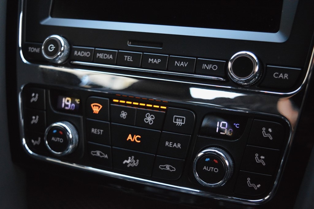 Used Bentley Continental 2017 for sale - 76818078: Photo 32