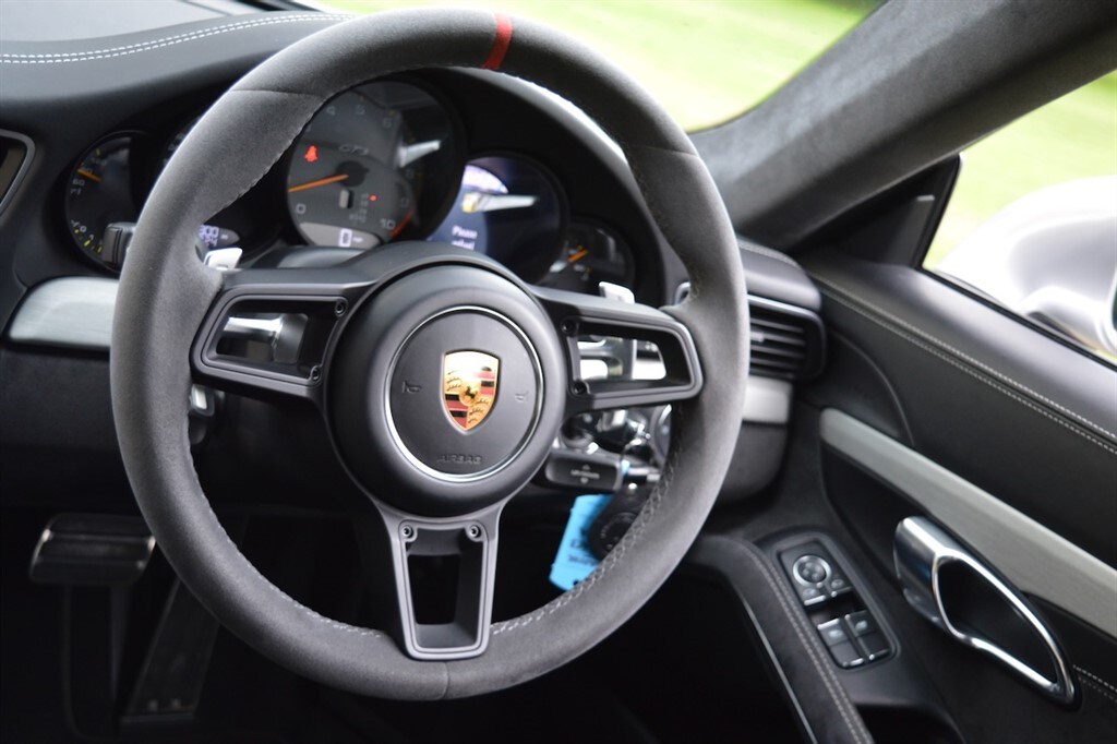 Used Porsche 911 2017 for sale - 76392326: Photo 26