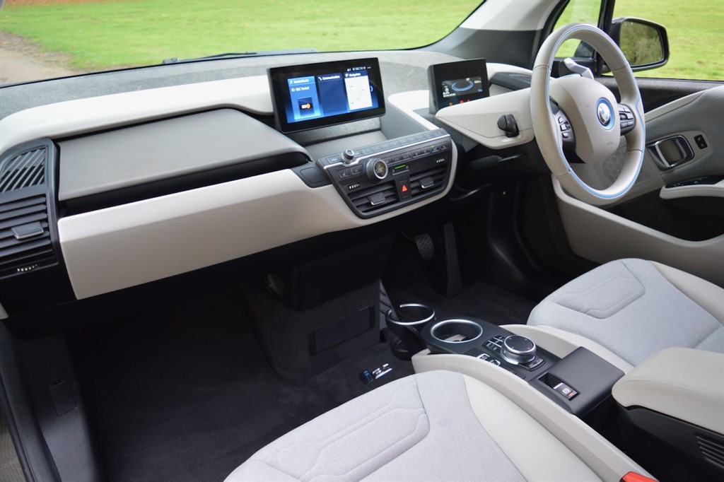 Used BMW i3 2018 for sale - 76392327: Photo 21