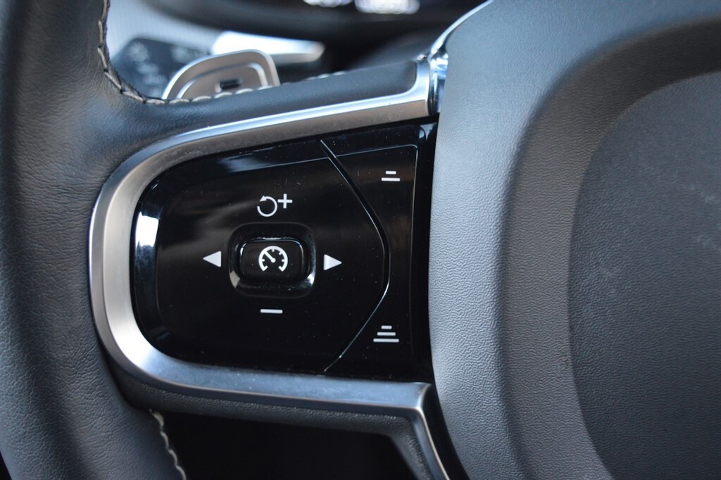 Used Volvo XC60 2020 for sale - 76392325: Photo 29