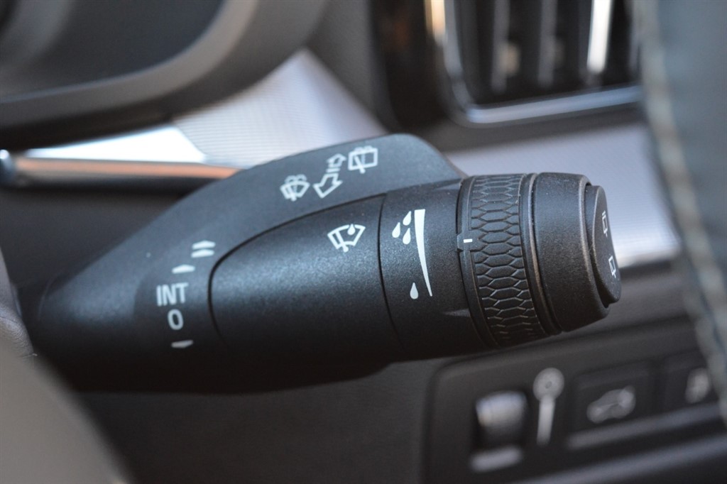 Used Volvo XC60 2020 for sale - 76392325: Photo 31