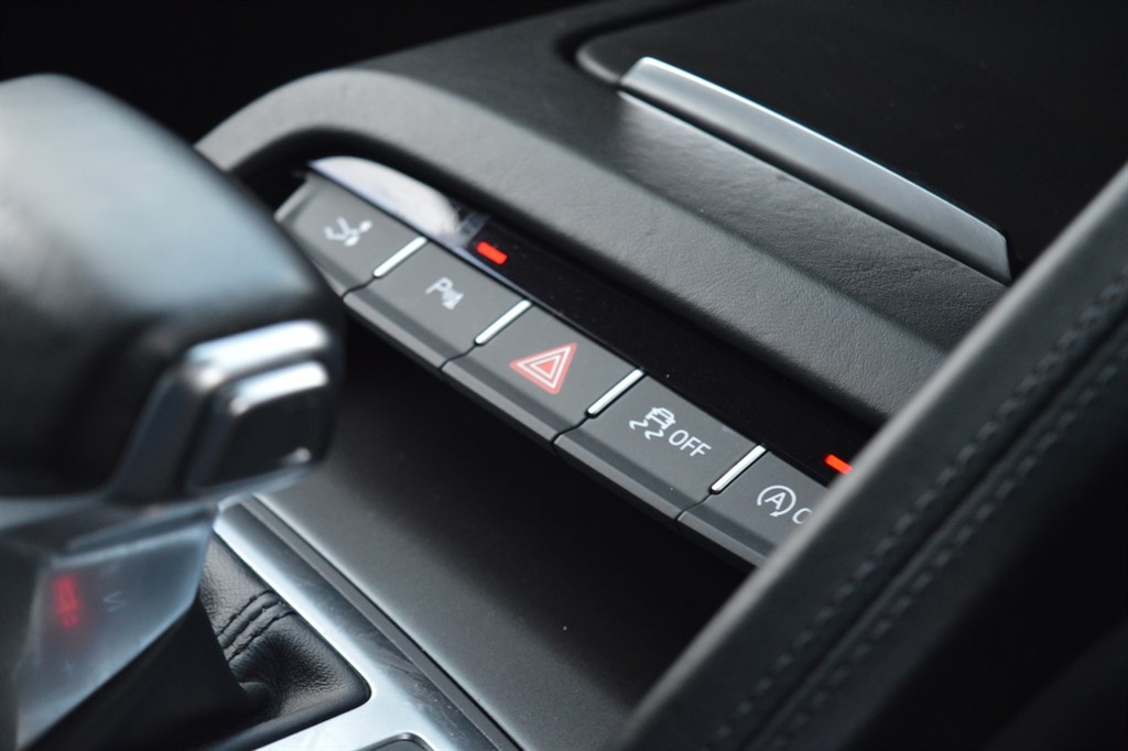 Used Audi R8 2016 for sale - 76494210: Photo 38