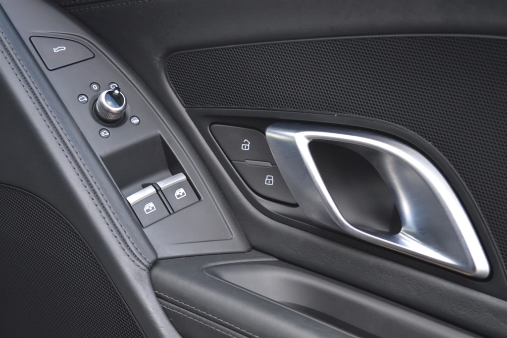 Used Audi R8 2016 for sale - 76494210: Photo 41