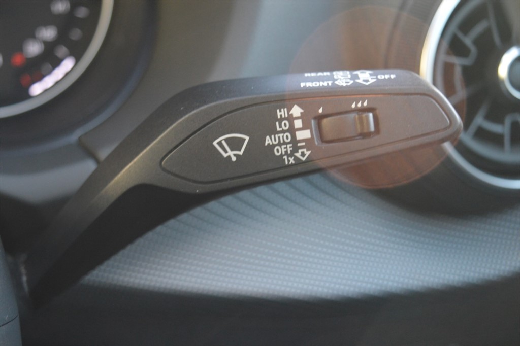 Used Audi Q2 2018 for sale - 76615896: Photo 29