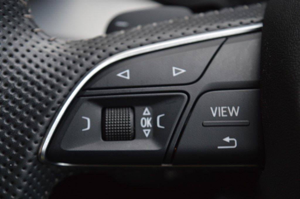 Used Audi Q5 2018 for sale - 76392333: Photo 30