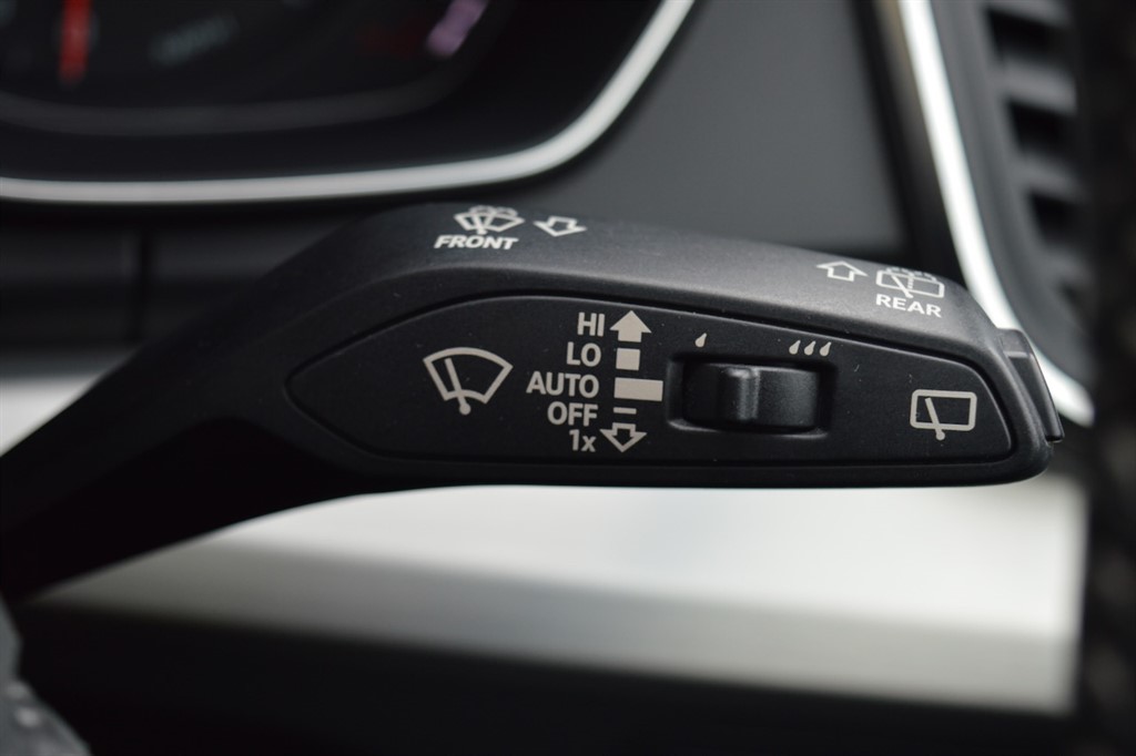 Used Audi Q5 2018 for sale - 76392333: Photo 32