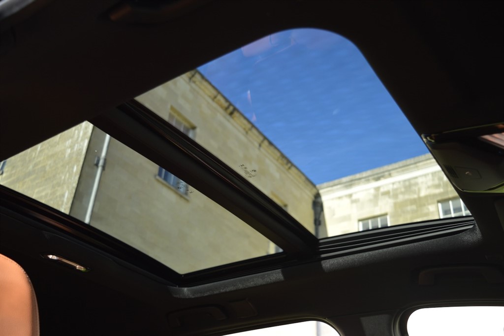 Used BMW 3 Series 2024 for sale - 77360853: Photo 10