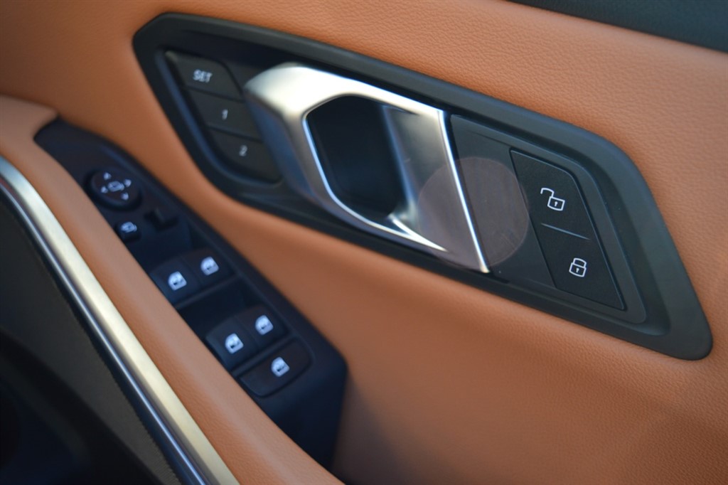 Used BMW 3 Series 2024 for sale - 77360853: Photo 34