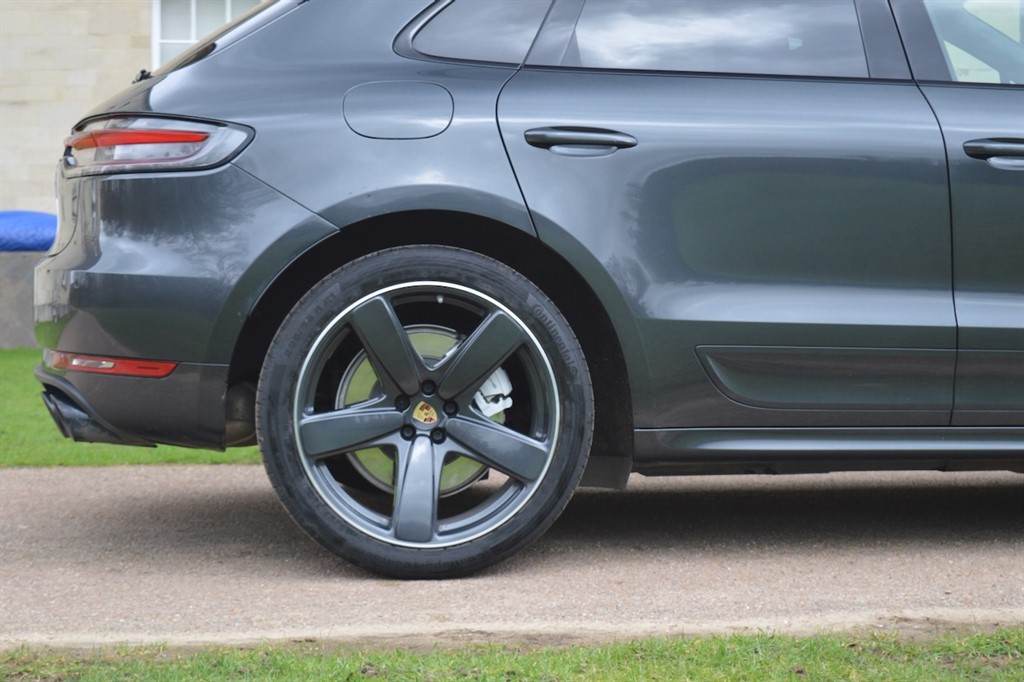 Used Porsche Macan 2021 for sale - 77653351: Photo 12