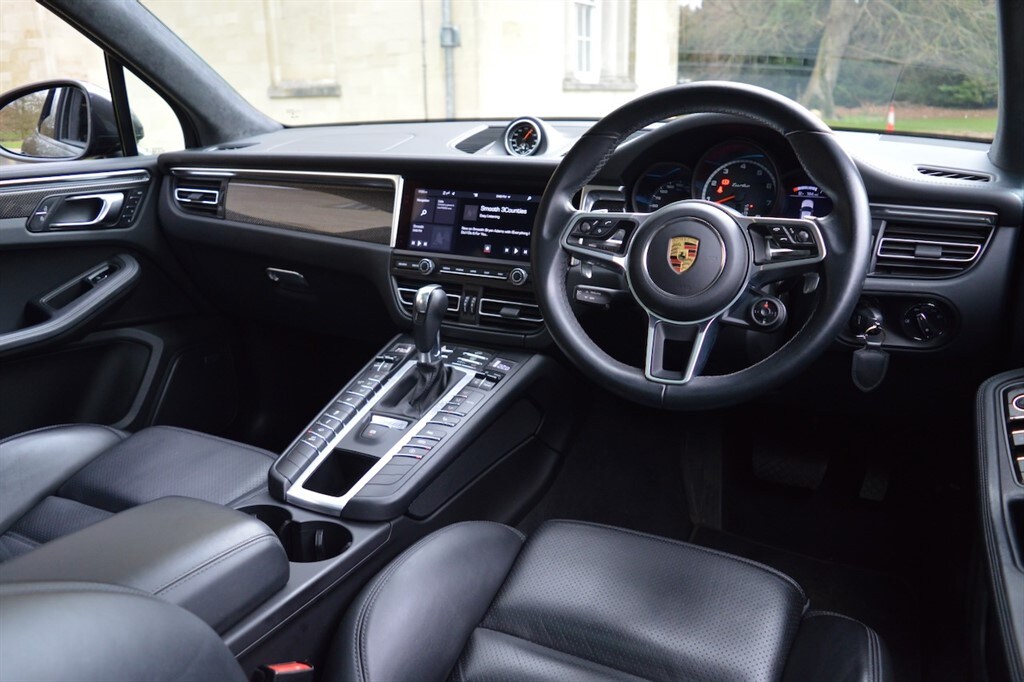 Used Porsche Macan 2021 for sale - 77653351: Photo 20