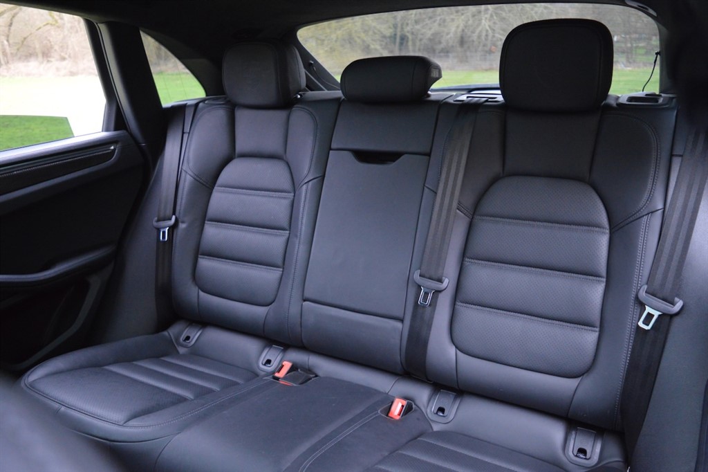 Used Porsche Macan 2021 for sale - 77653351: Photo 24