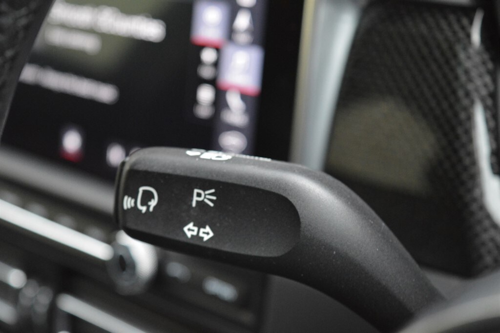 Used Porsche Macan 2021 for sale - 77653351: Photo 30