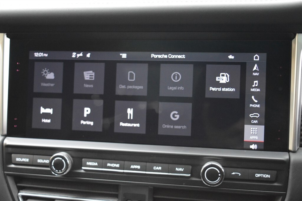 Used Porsche Macan 2021 for sale - 77653351: Photo 37