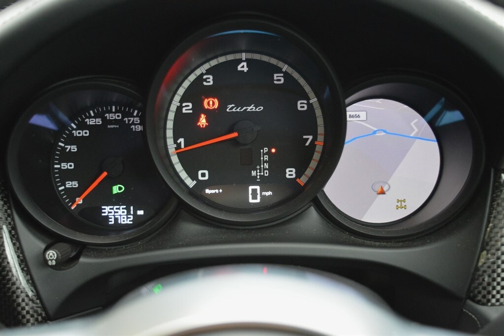 Used Porsche Macan 2021 for sale - 77653351: Photo 40