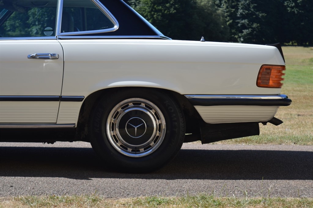 Used Mercedes-Benz SL 1984 for sale - 76392329: Photo 16