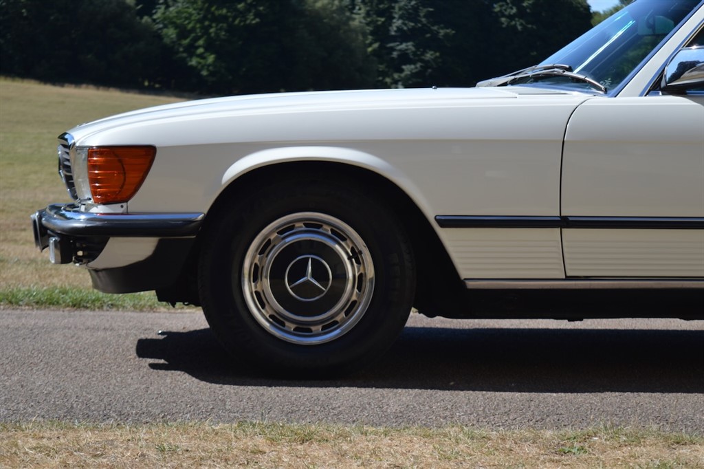 Used Mercedes-Benz SL 1984 for sale - 76392329: Photo 17