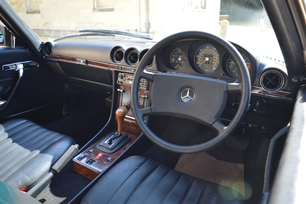 Used Mercedes-Benz SL 1984 for sale - 76392329: Photo 24