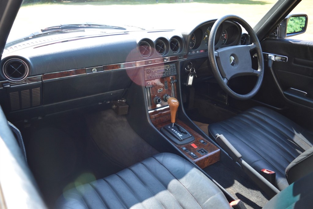 Used Mercedes-Benz SL 1984 for sale - 76392329: Photo 25