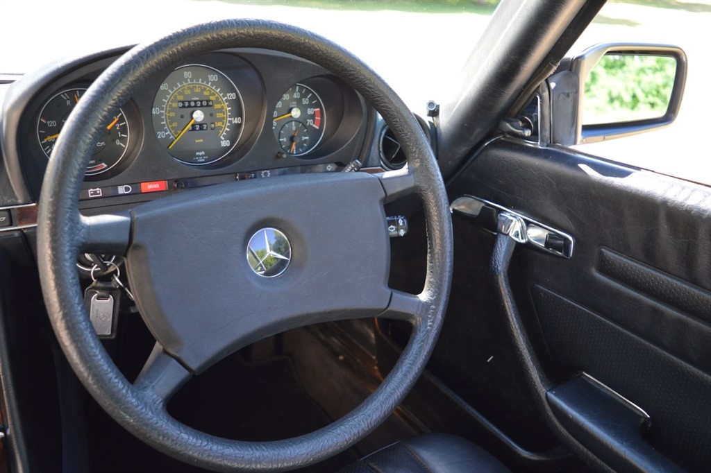 Used Mercedes-Benz SL 1984 for sale - 76392329: Photo 32