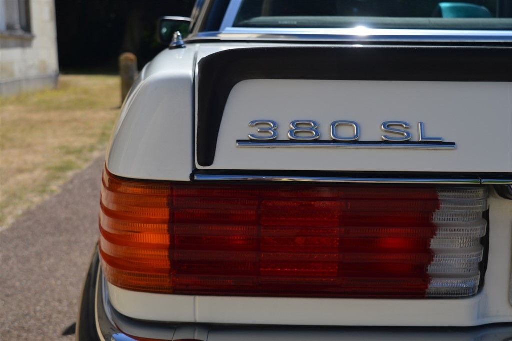 Used Mercedes-Benz SL 1984 for sale - 76392329: Photo 36