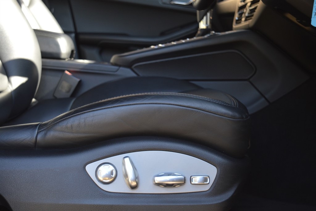 Used Porsche Macan 2018 for sale - 76392331: Photo 22