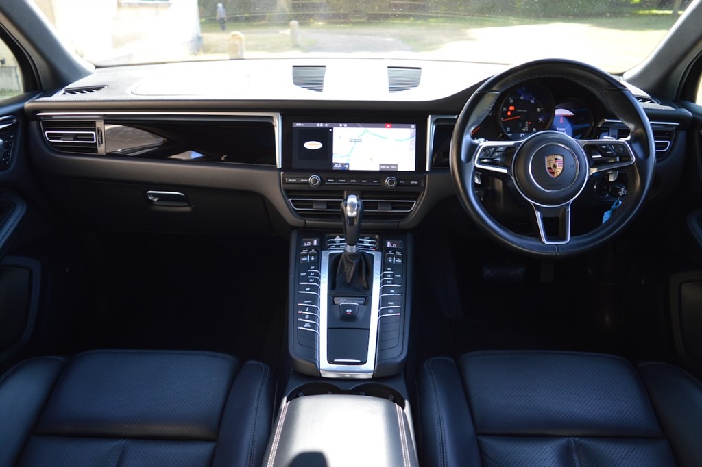 Used Porsche Macan 2018 for sale - 76392331: Photo 29