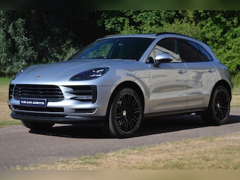 Used Porsche Macan 2018 for sale - 76392331: Photo