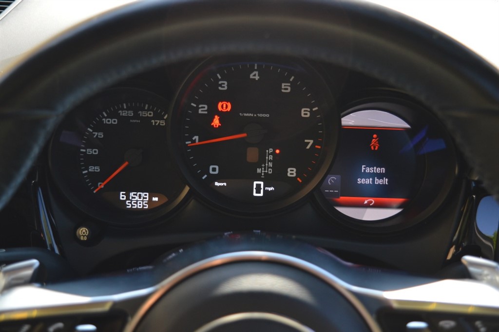 Used Porsche Macan 2018 for sale - 76392331: Photo 31