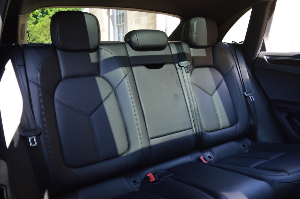 Used Porsche Macan 2018 for sale - 76392331: Photo 36