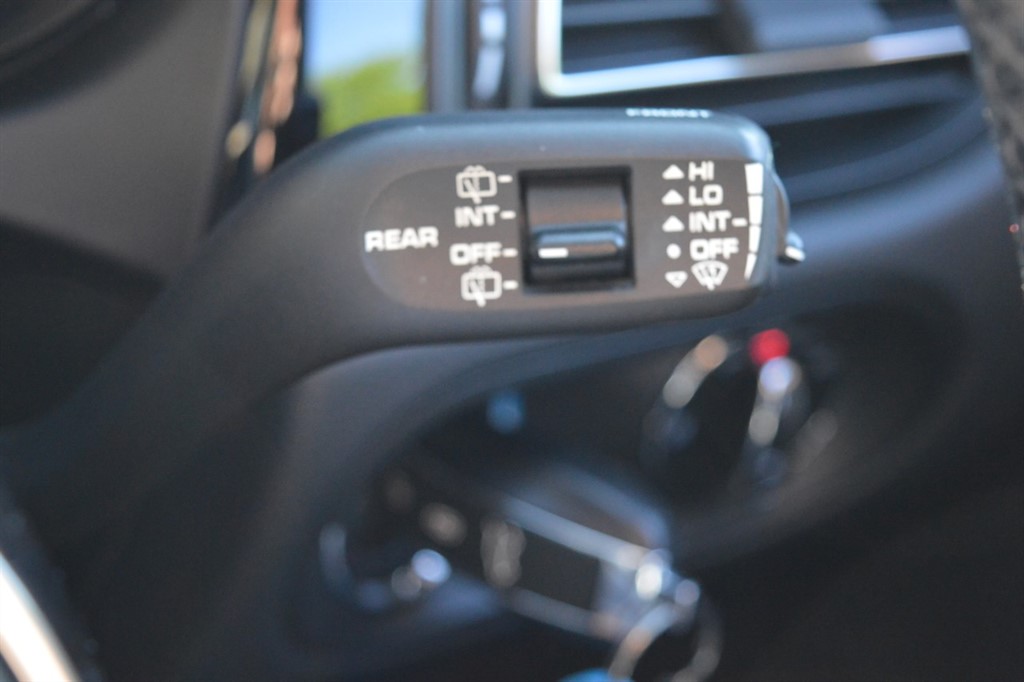 Used Porsche Macan 2018 for sale - 76392331: Photo 45