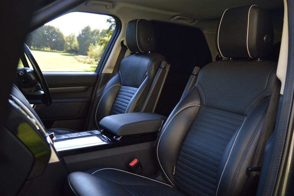 Used Land Rover Discovery 2018 for sale - 76392330: Photo 15