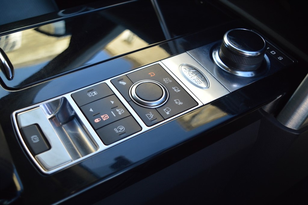 Used Land Rover Discovery 2018 for sale - 76392330: Photo 24