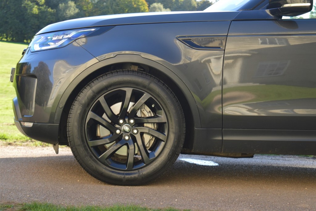 Used Land Rover Discovery 2018 for sale - 76392330: Photo 9