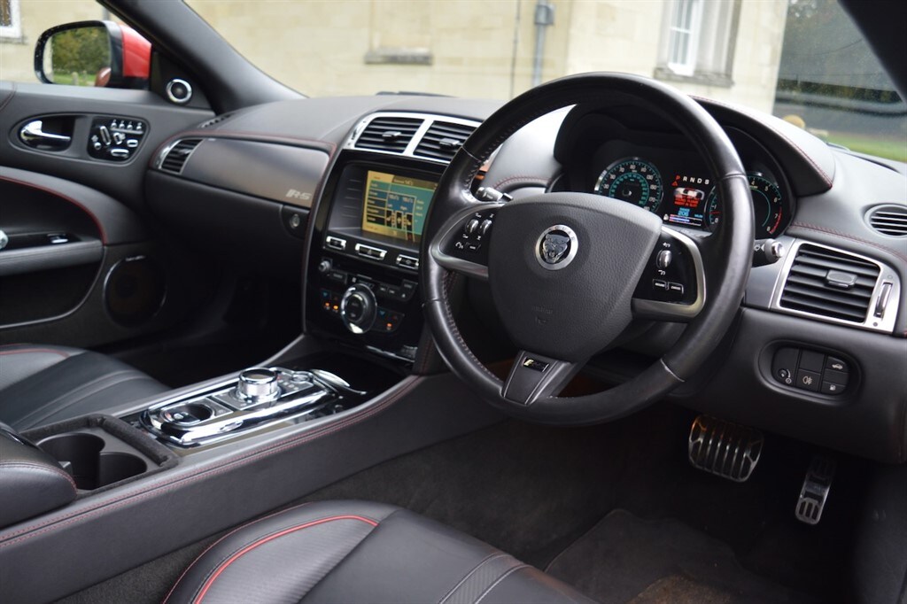 Used Jaguar XK 2011 for sale - 76392332: Photo 26