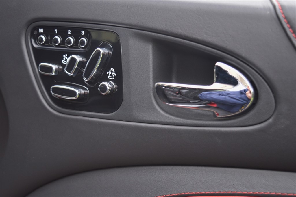 Used Jaguar XK 2011 for sale - 76392332: Photo 28