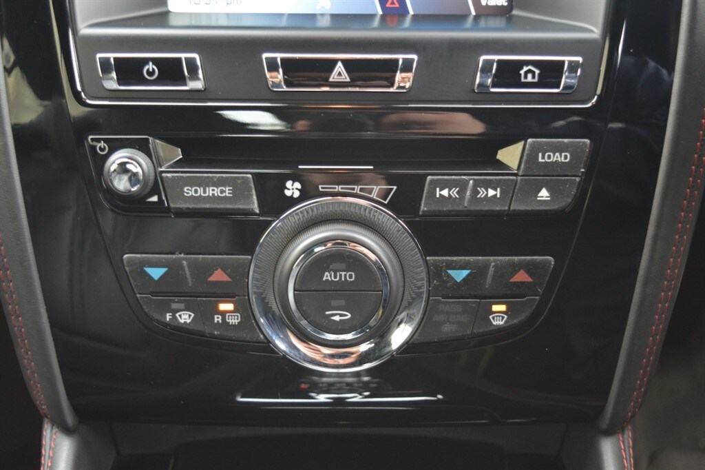 Used Jaguar XK 2011 for sale - 76392332: Photo 33