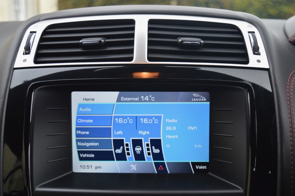 Used Jaguar XK 2011 for sale - 76392332: Photo 35