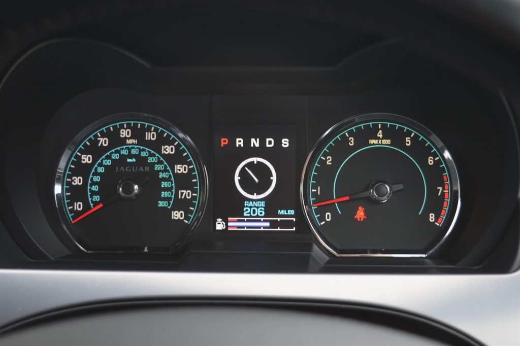 Used Jaguar XK 2011 for sale - 76392332: Photo 40