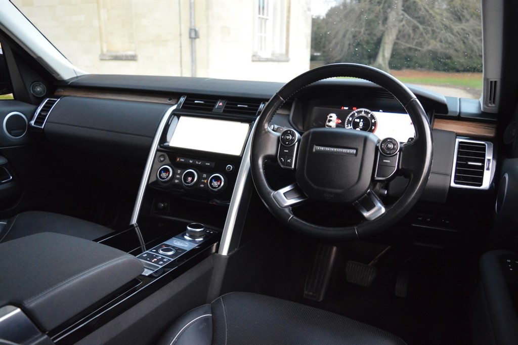 Used Land Rover Discovery 2019 for sale - 76615900: Photo 12