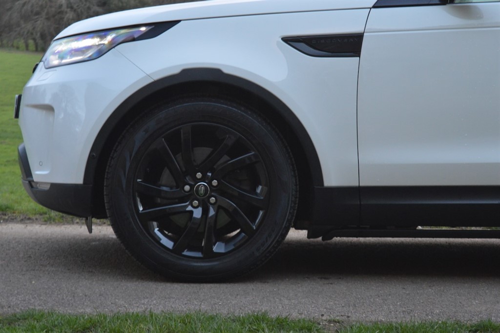 Used Land Rover Discovery 2019 for sale - 76615900: Photo 6