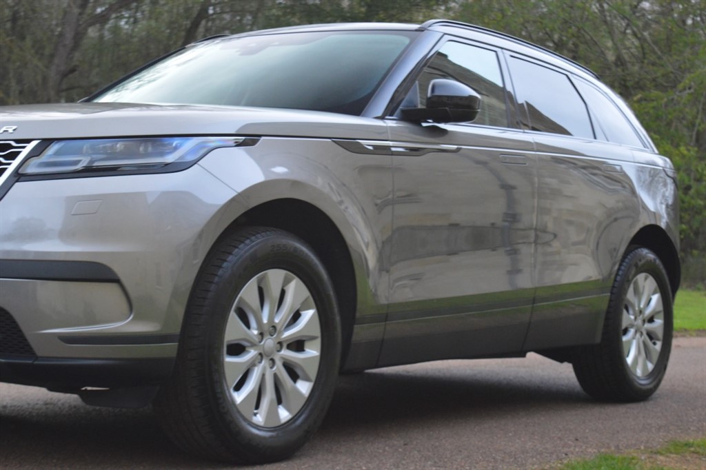 Used Land Rover Range Rover Velar 2017 for sale - 76722448: Photo 11