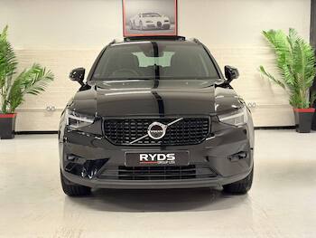 Used Volvo XC40 2023 for sale - 79664834: Photo