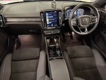 Used Volvo XC40 2023 for sale - 79664834: Photo