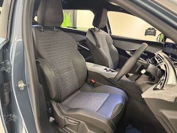 Used Peugeot 5008 2025 for sale - 79796032: Photo