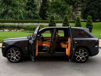 Used Rolls-Royce Cullinan 2021 for sale - 74692314: Photo